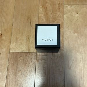 Gucci box